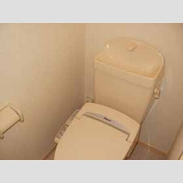 ソフィアⅡ201号室 トイレ温水洗浄便座