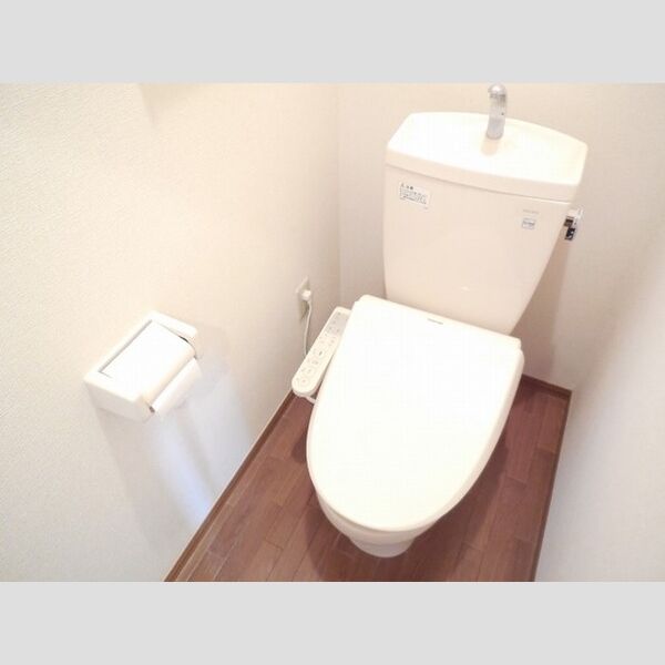 ヴィラ・メルベーユ　Ⅱ トイレ(温水洗浄暖房便座)