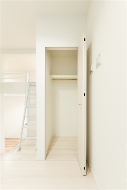 Ｂｅｌｌｅ　Ｓｗｅｅｔ　東所沢1階 クローゼット