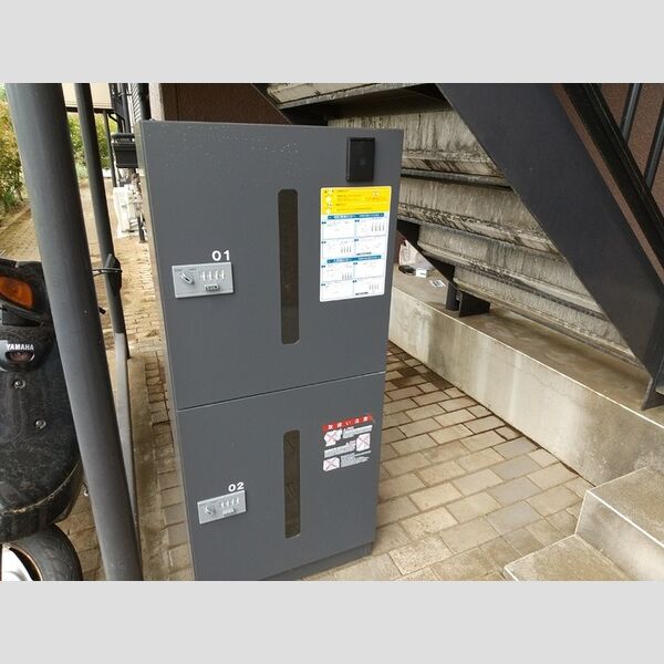 サンウエスト203号室 宅配ボックス