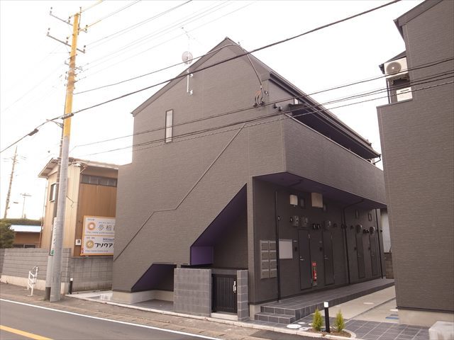 ソレイユ八千代台2階 敷地内ごみ置き場　デザイナーズ
