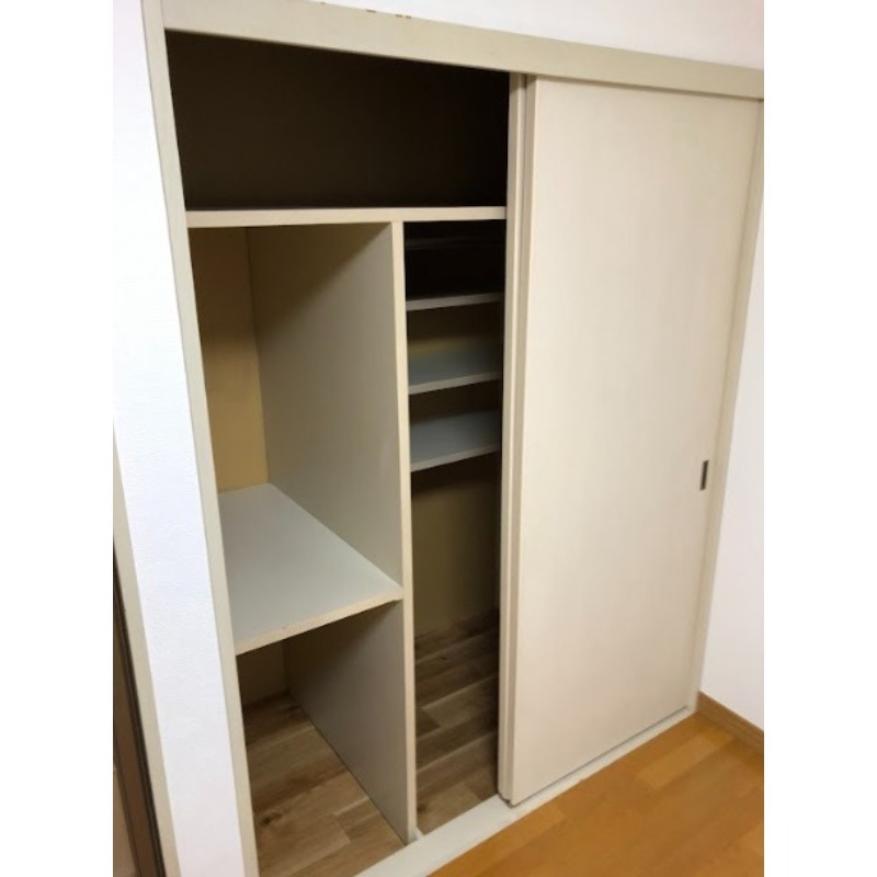 アサミハイム1階 収納