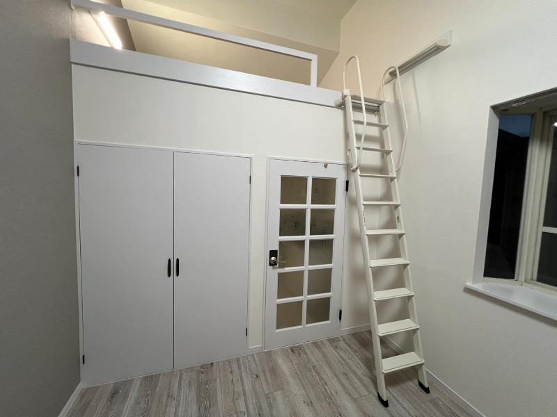 スプリングハウス2階 内観