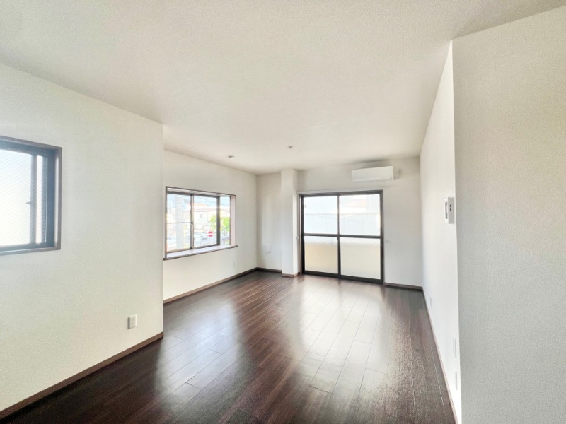 メゾン・ドTAKASAGO 内観