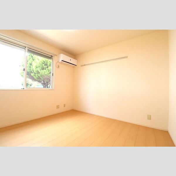 リヴェール102号室 洋室