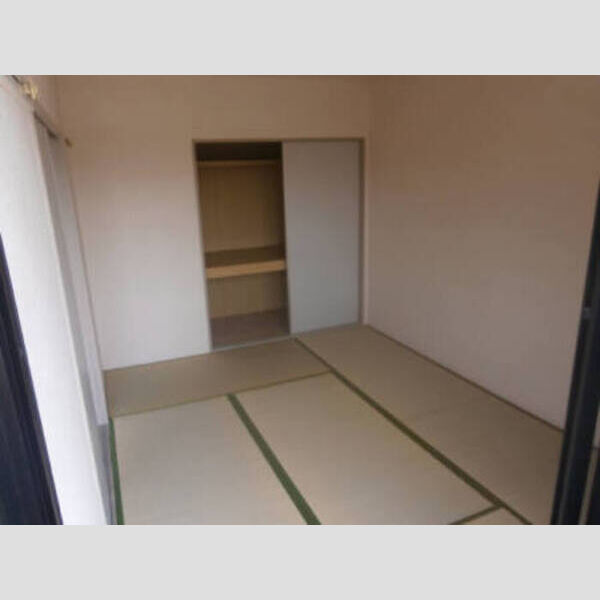 エスペランサ202号室 和室【6帖】