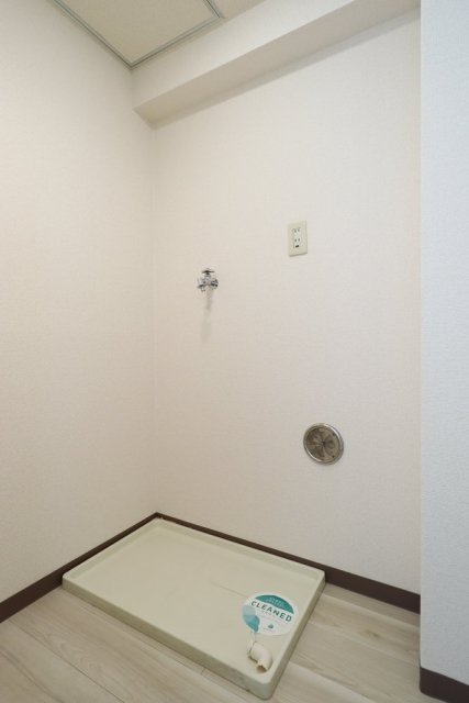 シティパレス中野野方6階 室内洗濯機置場