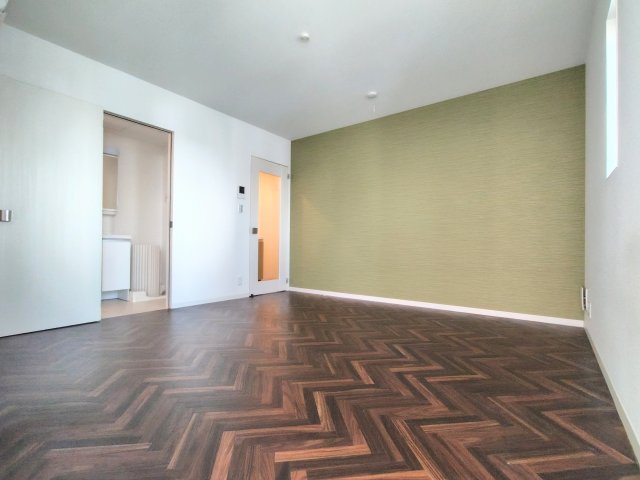 ヴィゴーレ５　Ａ棟0201号室 リビング