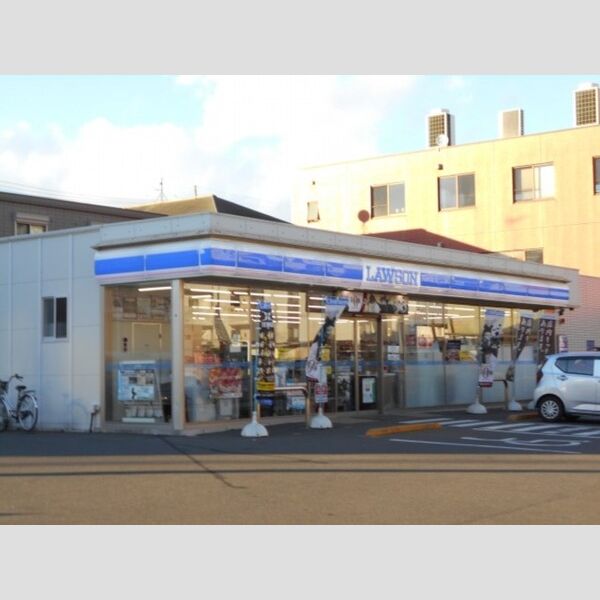 エメ　ドゥーズ102号室 ローソン相模原清新4丁目店