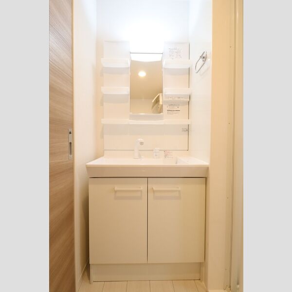 ホワイトハイツⅡ201号室 洗髪洗面化粧台