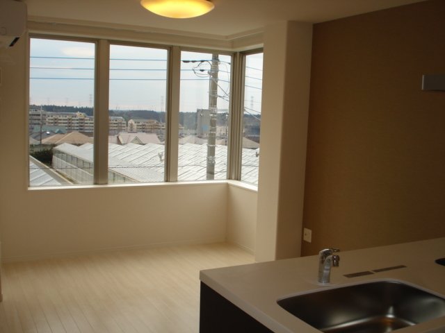 イトビューパレス リビング