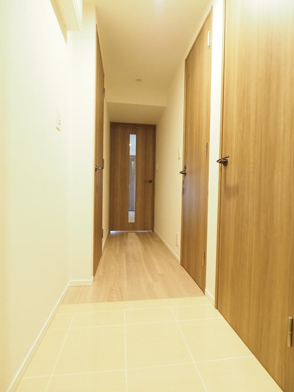 レジディア中目黒Ⅲ2階 内観