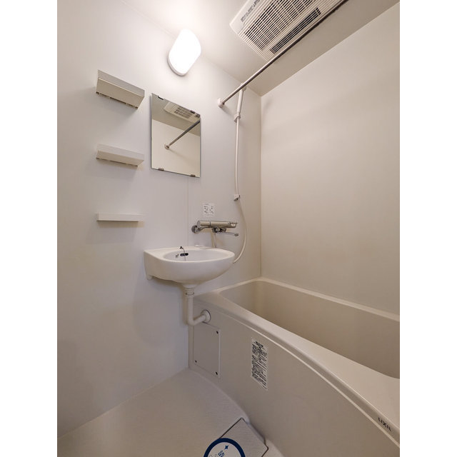 ステーションフロント両国0203号室 お風呂