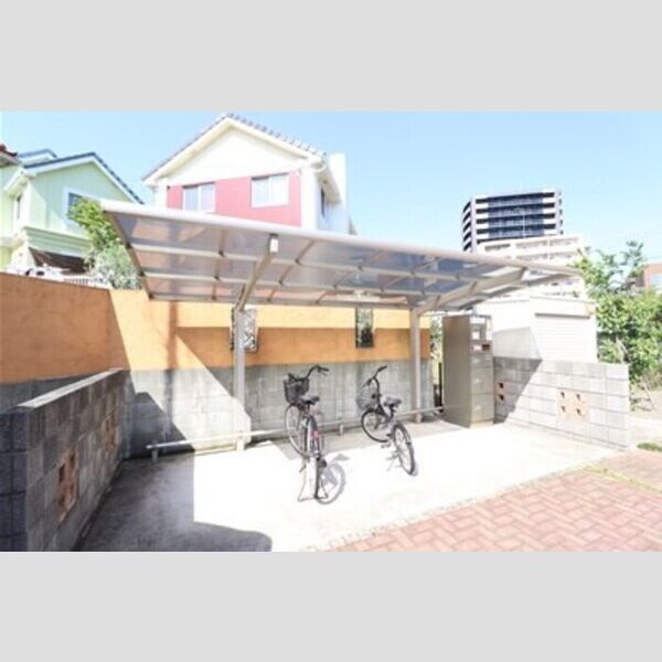 グランドゥール　Ⅲ 駐輪場