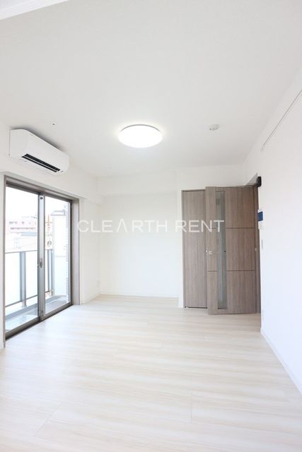 ＣＲＥＶＩＳＴＡ 練馬桜台5階 洋室広々7.8帖/お気に入りの家具もレイアウト自在