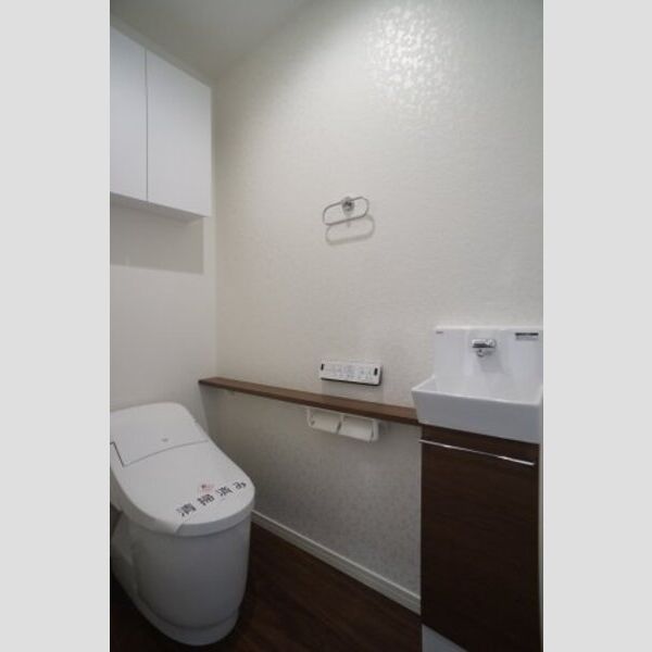 プレスタンテ中葛西Ⅱ403号室 トイレ