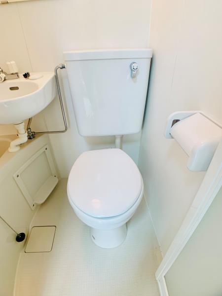 ソレイユ　アン1階 トイレ