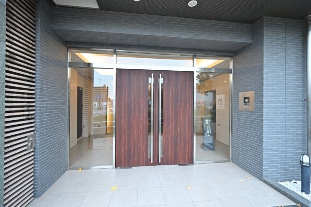 コンシェリア豊洲ＭＡＳＴＥＲ’Ｓ　ＶＩＬＬＡ エントランス
