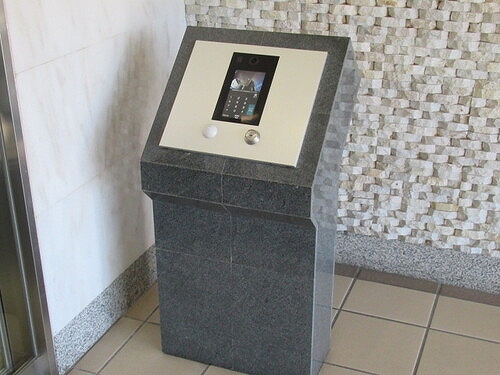 サニーコート大宮盆栽町第２8階 オートロック操作盤