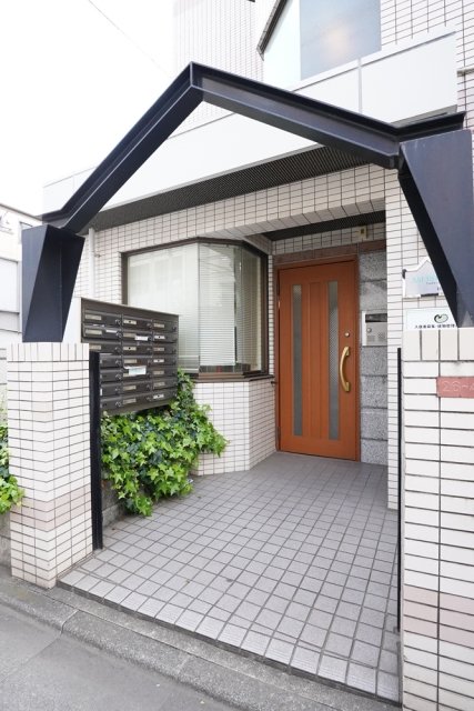 アムロゼッタ西荻窪502号室 エントランス