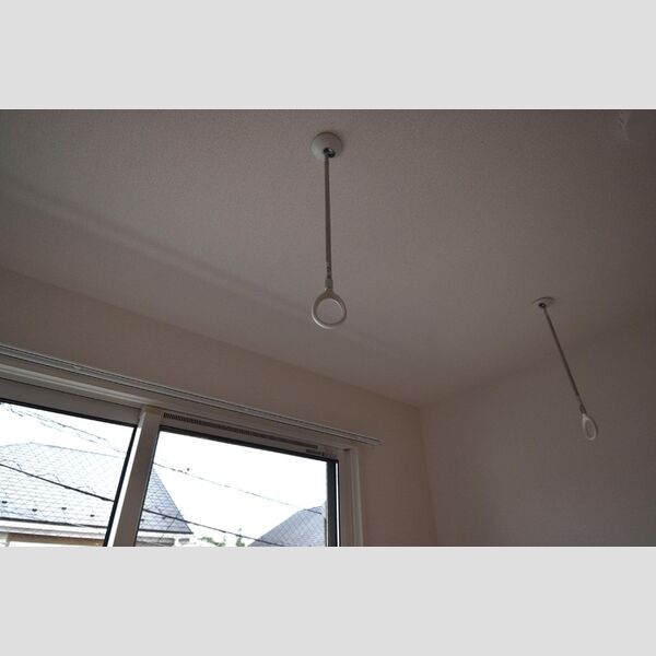 Dフルト並木町202号室 室内物干し