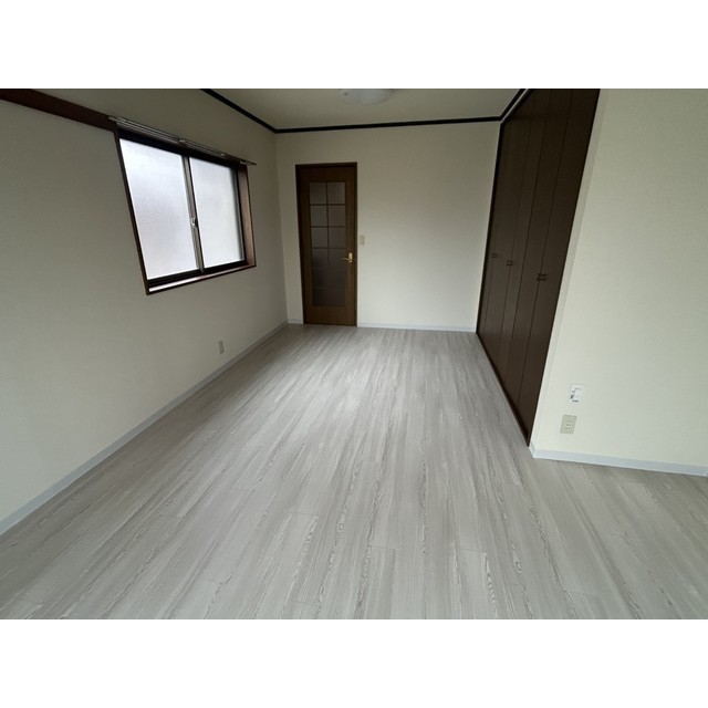 郡山ドミトリィ リビング