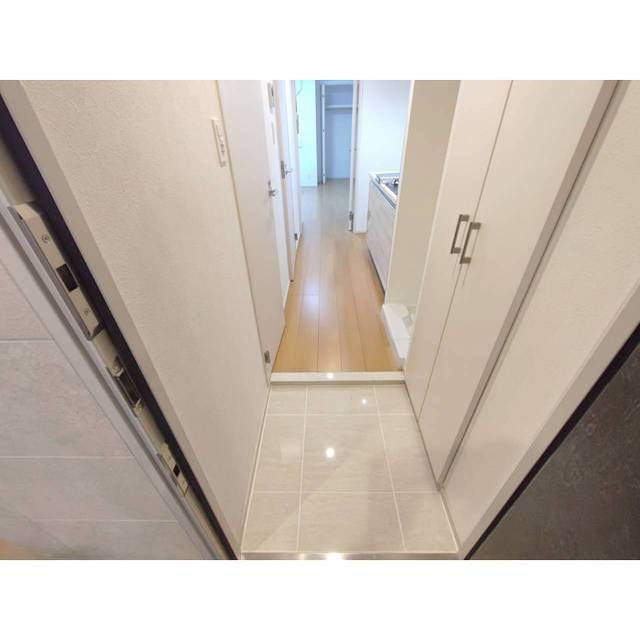 プレール・ドゥーク赤塚101号室 玄関