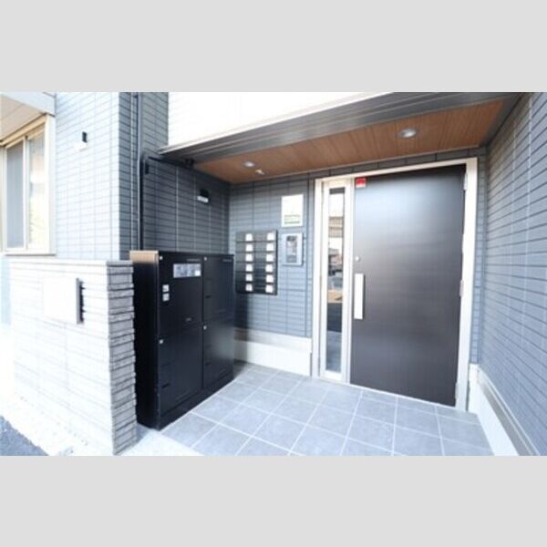 メゾン・ド・シルヴァ 宅配ボックス