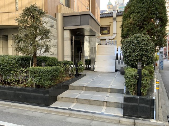 パレステュディオ新宿ＷＥＳＴ13階 ☆スタイリッシュなエントランス