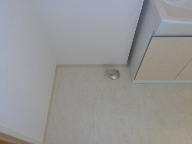 オークロシェ201号室 洗濯機置場