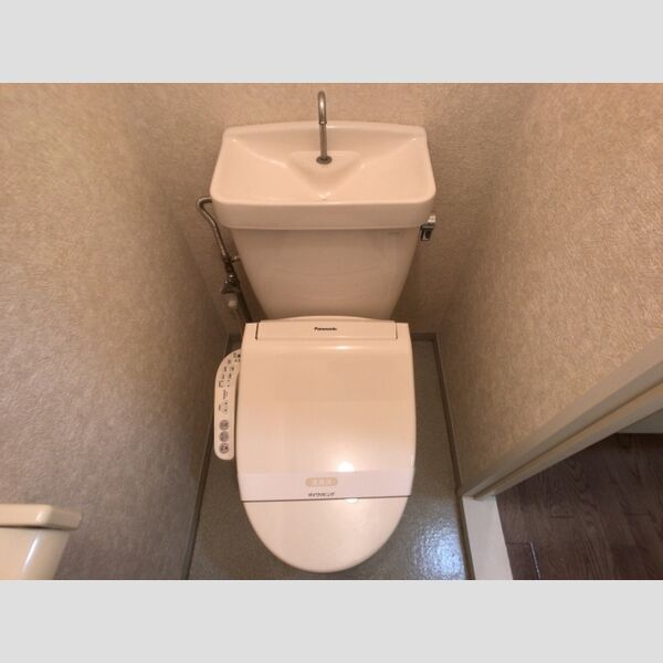 吉川タウンハウス　Ⅱ 温水洗浄暖房便座トイレ