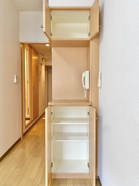 クロシェット綱島 随所に収納あり