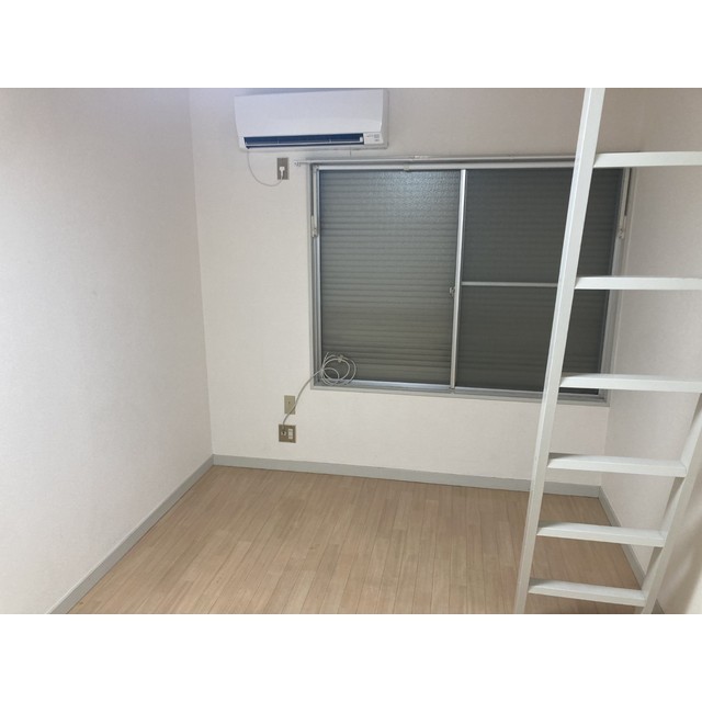 203号室
