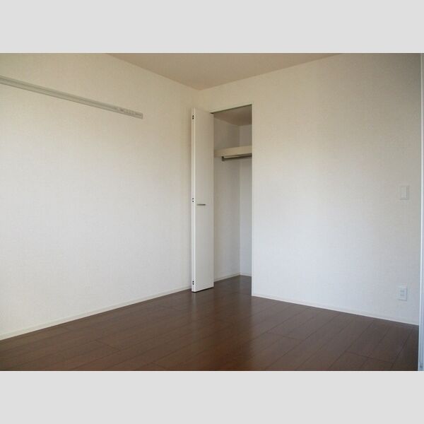 ラ・ソラーナ201号室 洋室