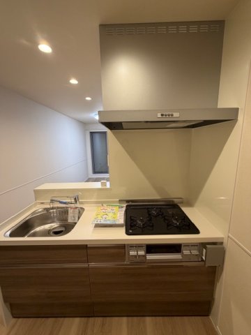 CREST OIZUMI キッチン