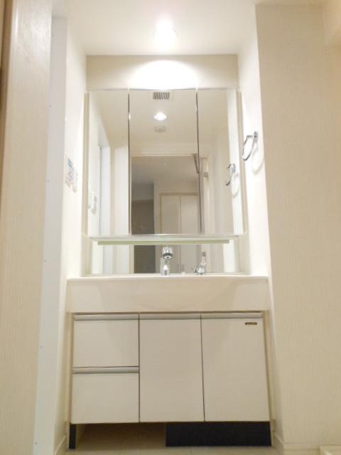 ガラ・ステージ南大塚601号室 同建物別部屋の参考画像