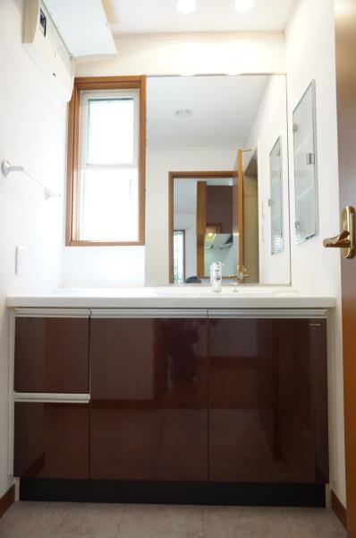 茅ヶ崎東海岸南３丁目テラスハウス 同建物別部屋の参考画像