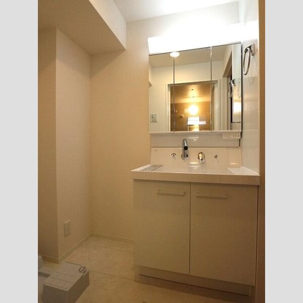 クロシェット201号室 洗髪洗面化粧台