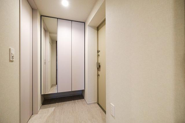 nido MOTOASAKUSA6階 玄関