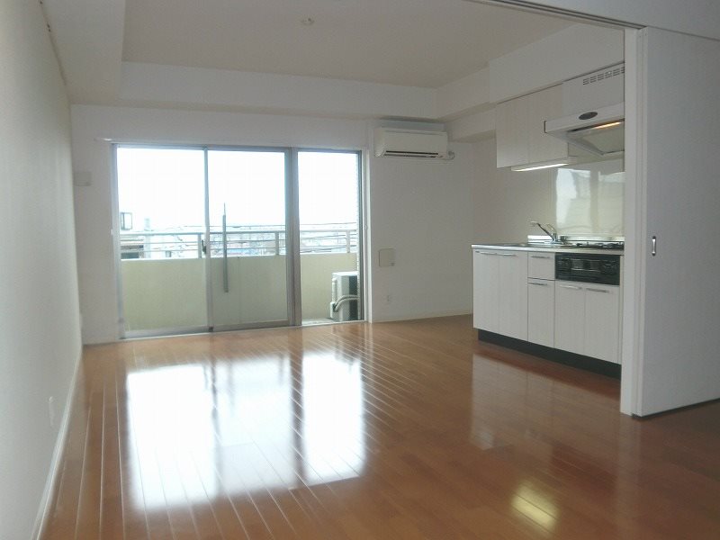 ＳＡＮＴＥ　ＳＡＫＡＥ4階 内観