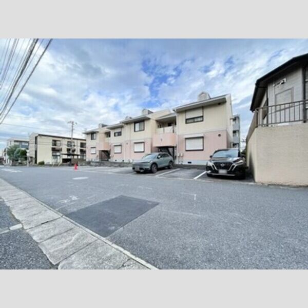 第3フェニックス 駐車場