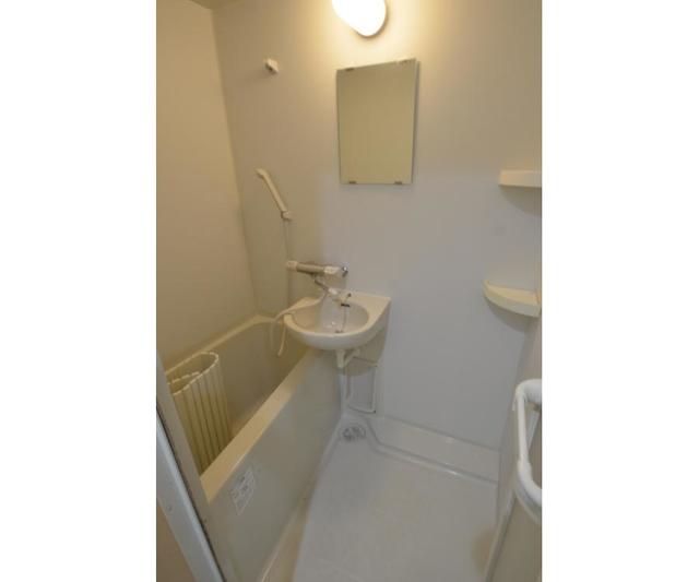 エステートピア赤坂102号室 同建物別部屋の参考画像