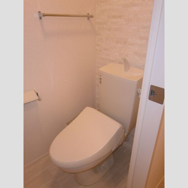 ファミール 温水洗浄便座