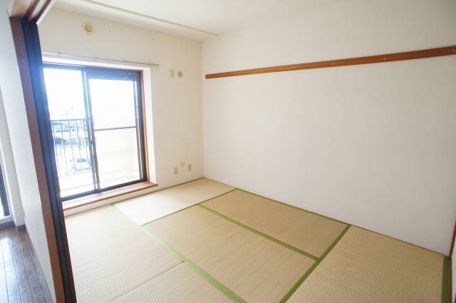 オーシャンビュー参番館0207号室 同タイプののお部屋の画像です。現況が異なる場合がございますのでご了承ください。