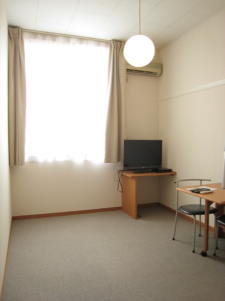 レオパレスグランドゥール （TVのサイズは異なる場合があります）