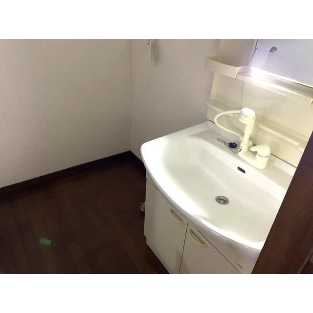 サクシードT 内観