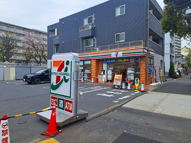 CASA F3階 セブンイレブン板橋富士見町店