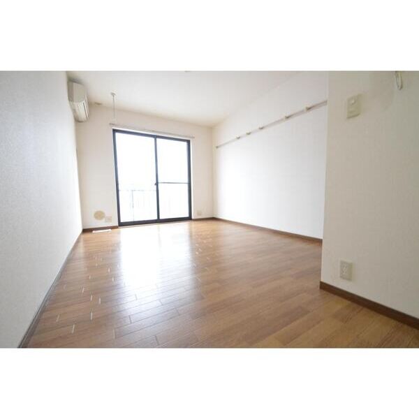 シティピア202号室 リビング