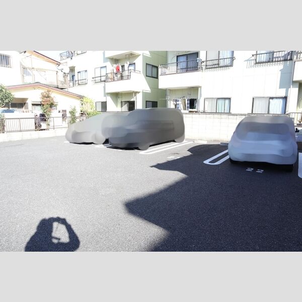 IL CUORE102号室 駐車場