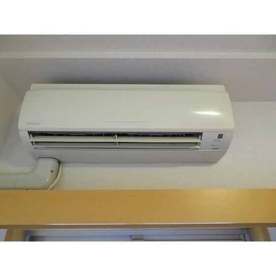 ロイヤルヒルズ浦和0405号室 エアコン設備